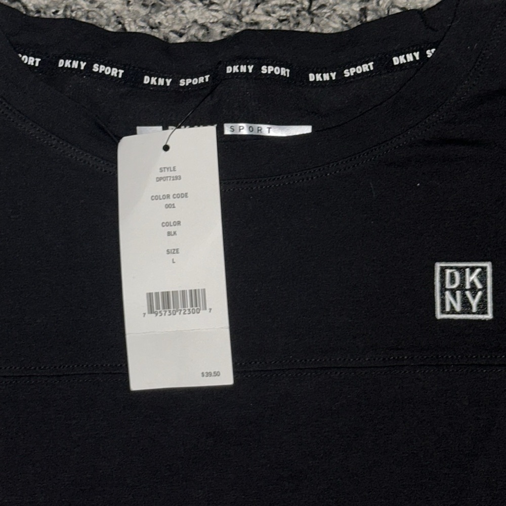 NWT. Woman’s DKNY sport black shirt sleeve T-shirt. - Picture 2 of 6